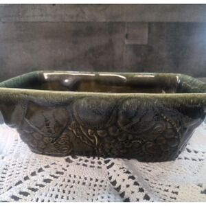 Vintage Hull F18 Pottery Planter - Green  - Fruit Design